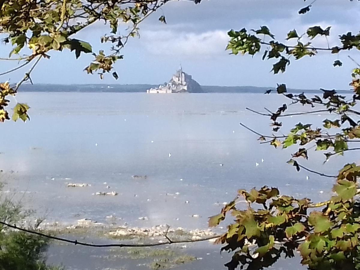 Entre Mont St Michel Et Merveille Vains Eksteriør bilde