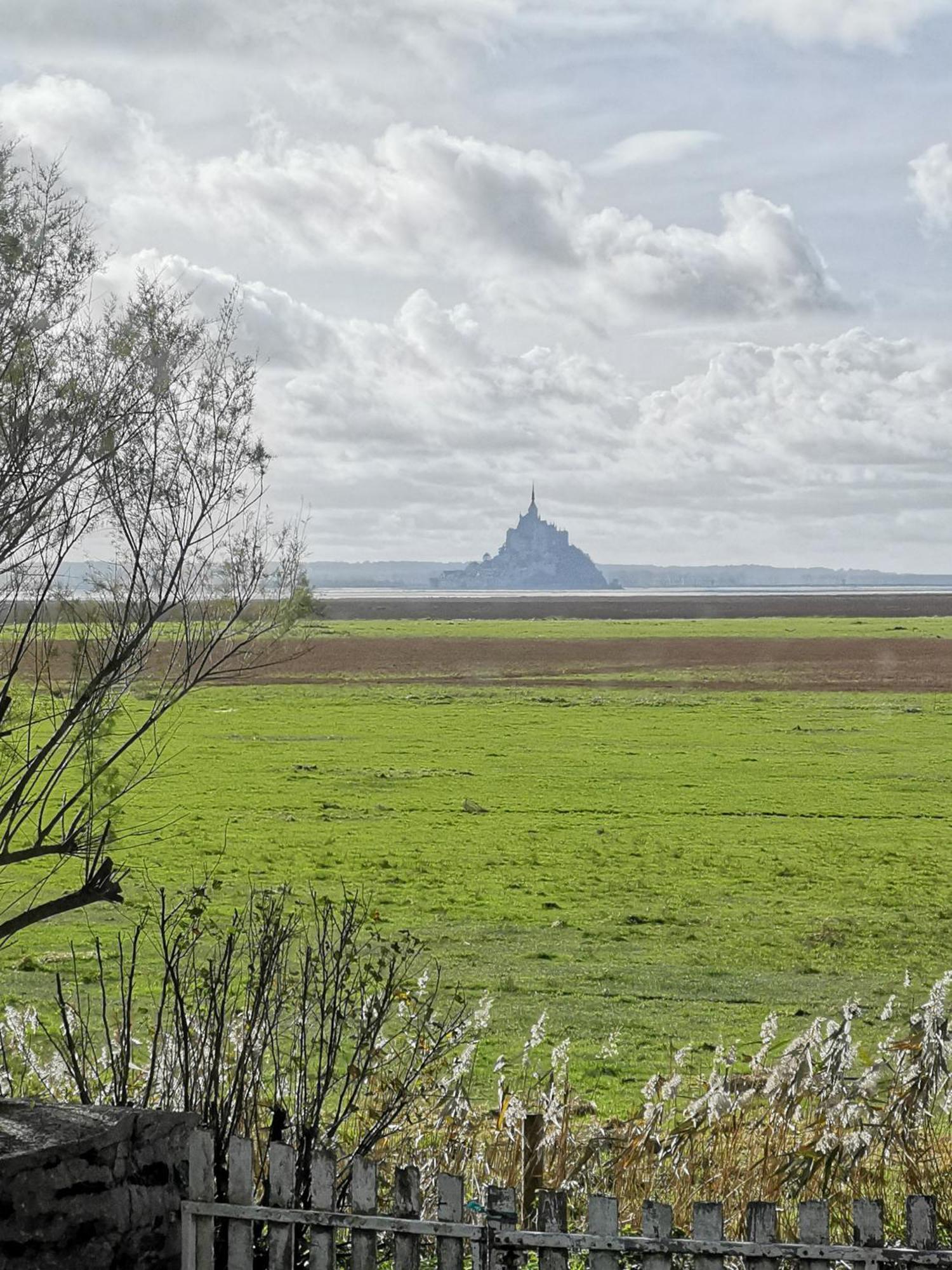 Entre Mont St Michel Et Merveille Vains Eksteriør bilde